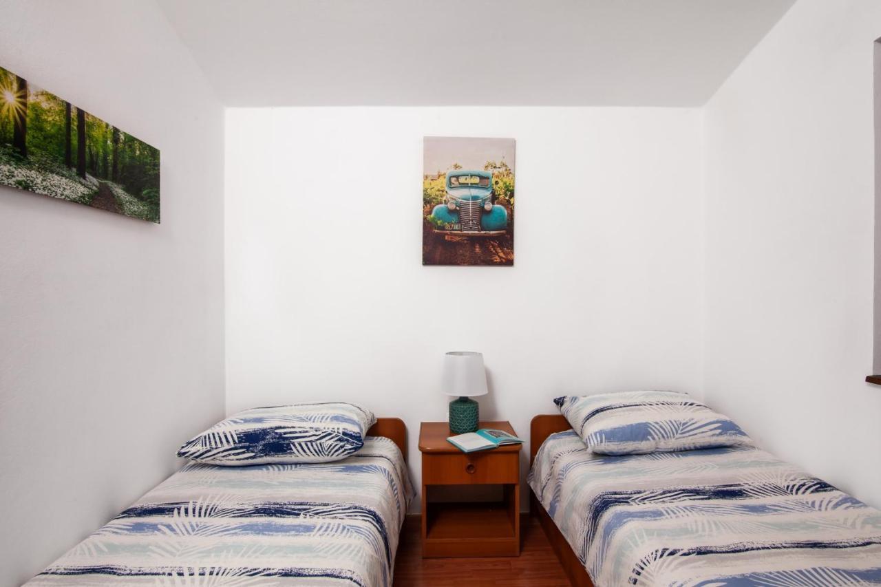 Apartman Tanja ฟาชานา ภายนอก รูปภาพ